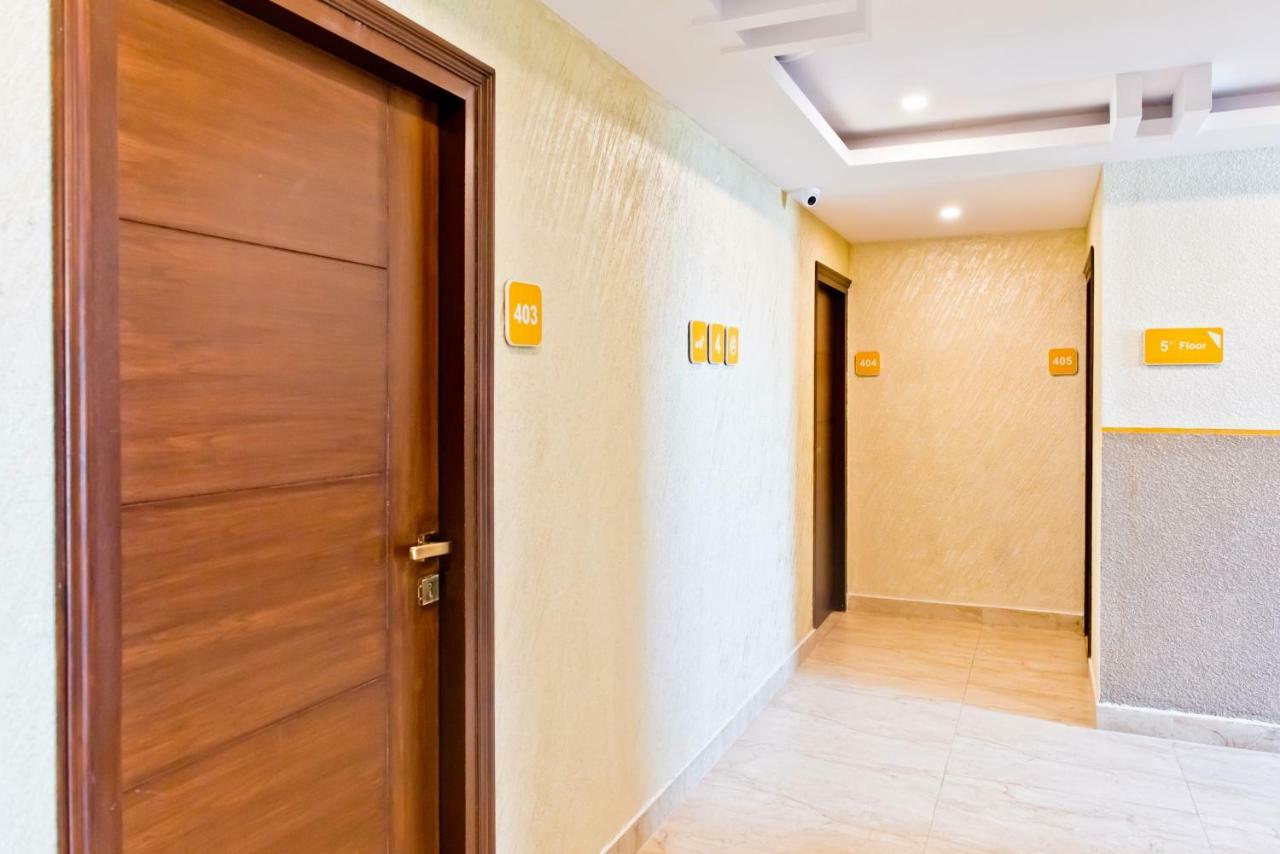होटल X By Bloom L Indiranagar